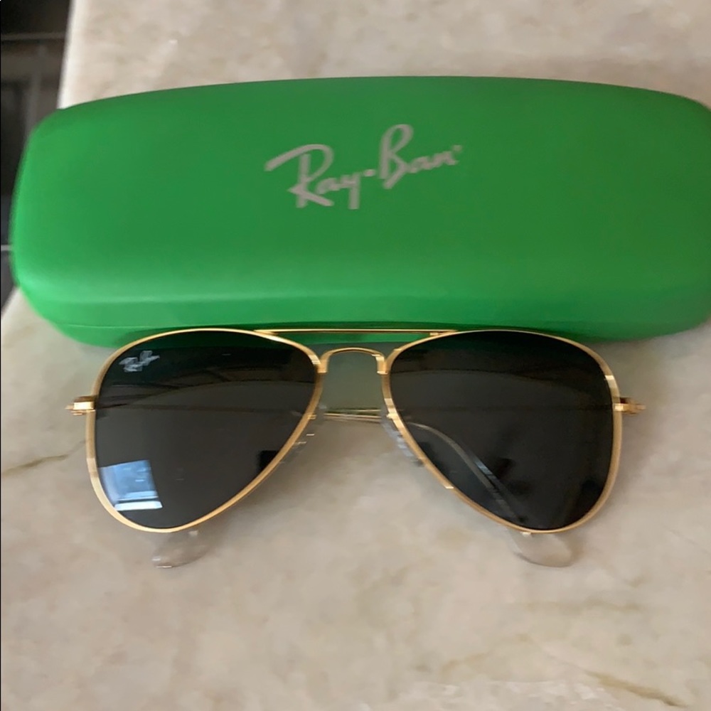Kids Ray Ban Aviator sunnies